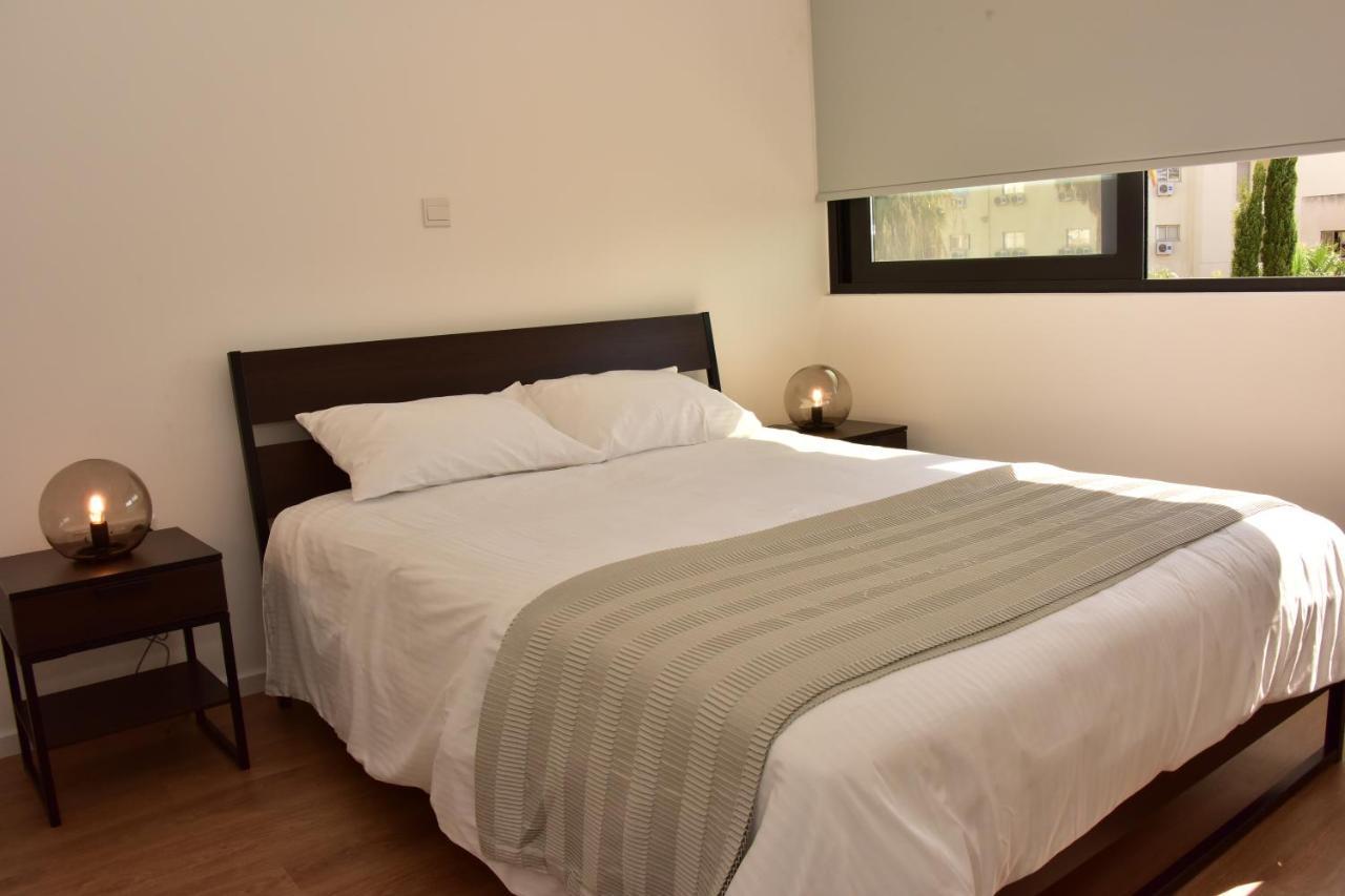 Georgia Court City & Seaview Larnaca Ngoại thất bức ảnh