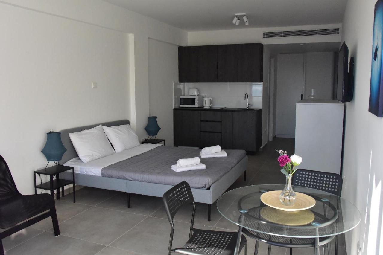 Georgia Court City & Seaview Larnaca Ngoại thất bức ảnh