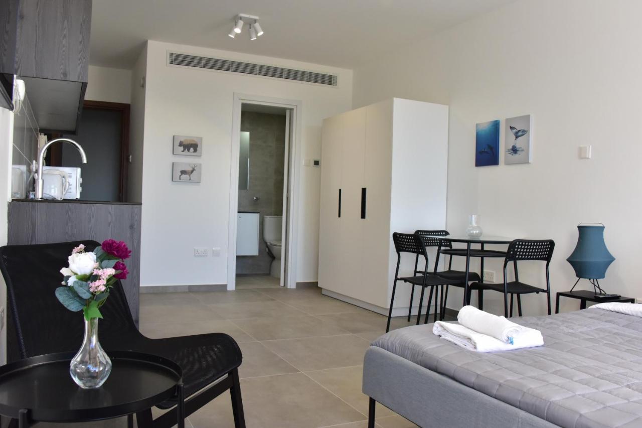 Georgia Court City & Seaview Larnaca Ngoại thất bức ảnh