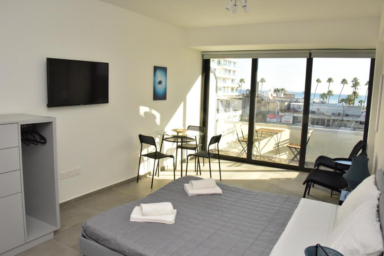 Georgia Court City & Seaview Larnaca Ngoại thất bức ảnh